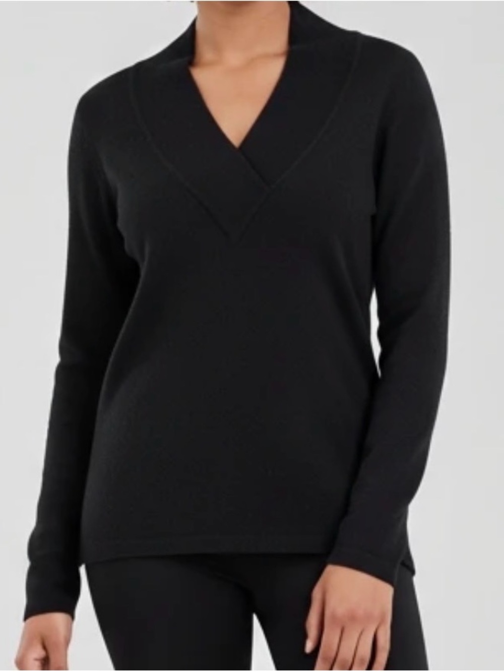 Black V-Neck Long cashmere Women's Sweater - s